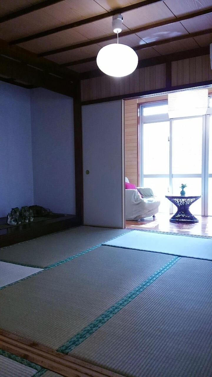 石垣島 一棟貸切りのお宿 ちゅら赤瓦 Ishigaki  المظهر الخارجي الصورة